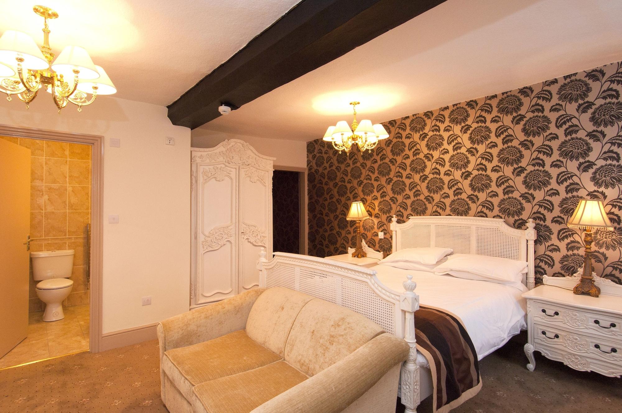 The Old Crown Coaching Swindon